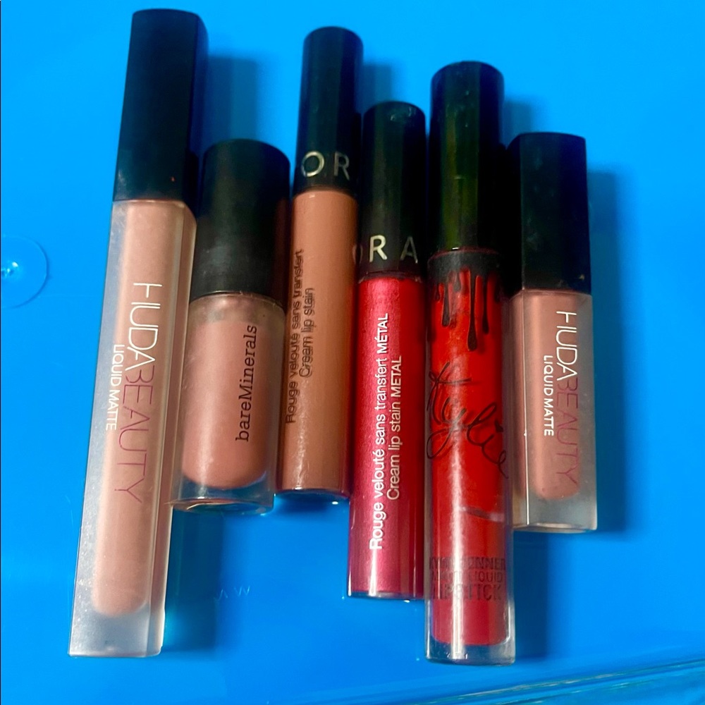 Kylie Jenner huda lip stains